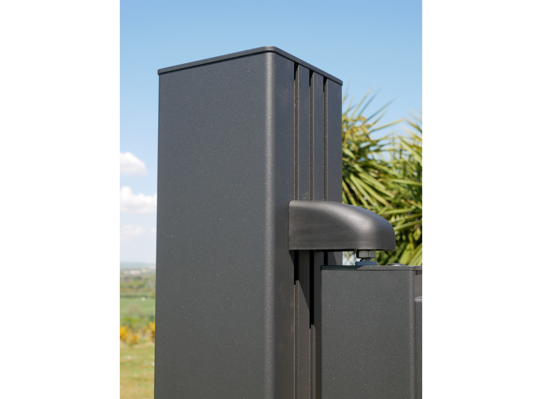 Poteau Smart-it aluminium sur platine 150x150 m Blanc